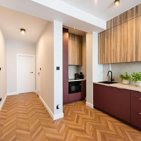 Remarkable City Centre Apartment Warschau Exterior foto