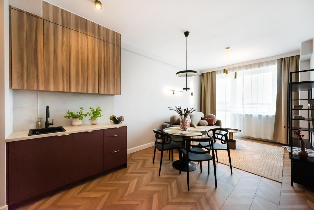 Remarkable City Centre Apartment Warschau Exterior foto