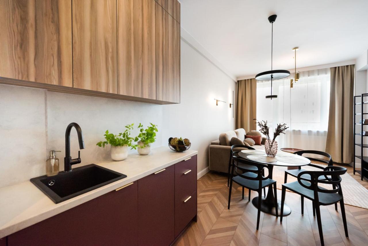 Remarkable City Centre Apartment Warschau Exterior foto