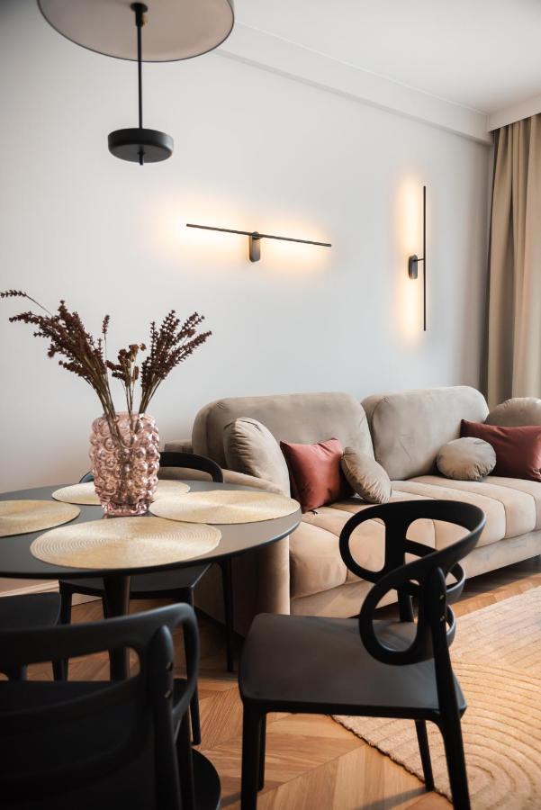 Remarkable City Centre Apartment Warschau Exterior foto
