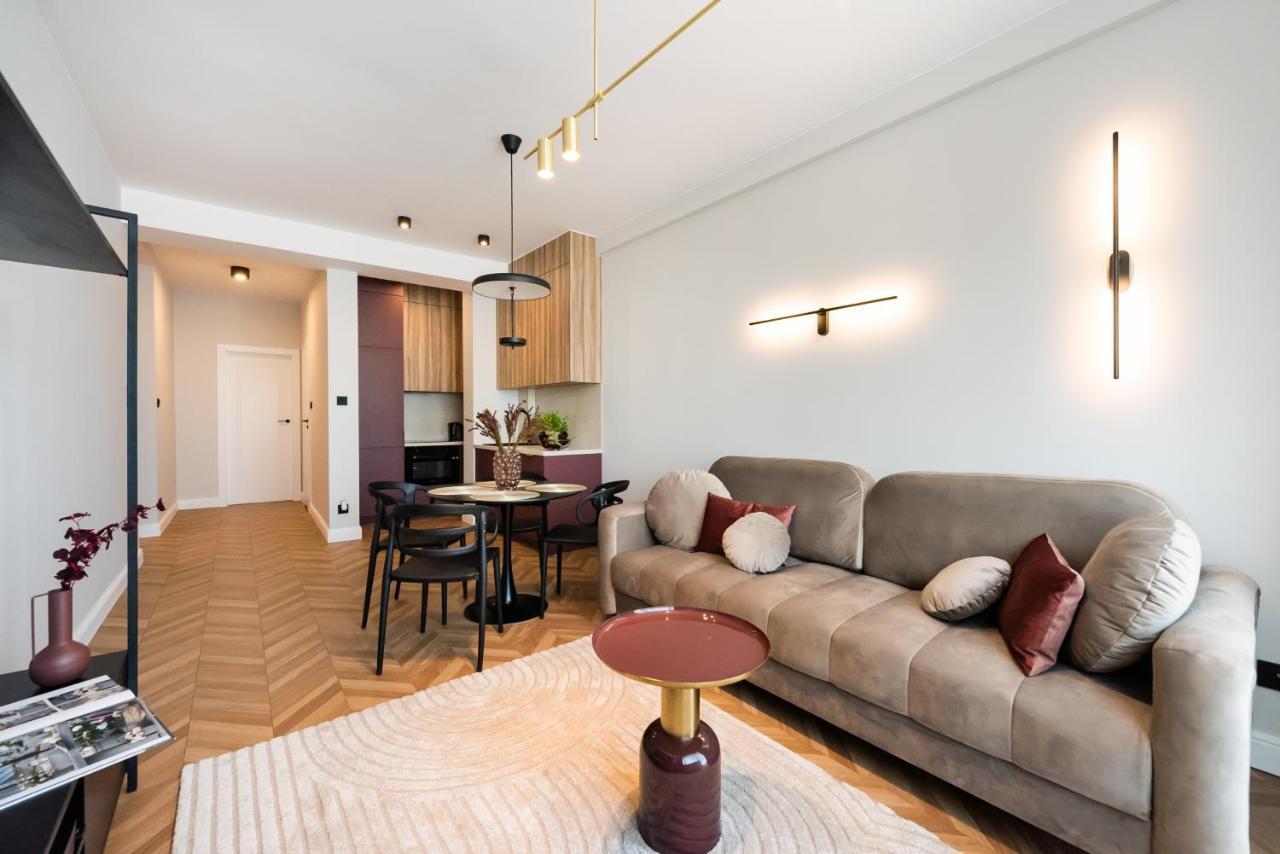 Remarkable City Centre Apartment Warschau Exterior foto